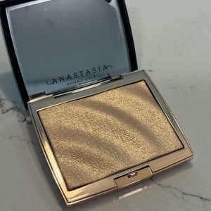 ABH AMREZY Limited Edition Highlighter NEW WITH BOX